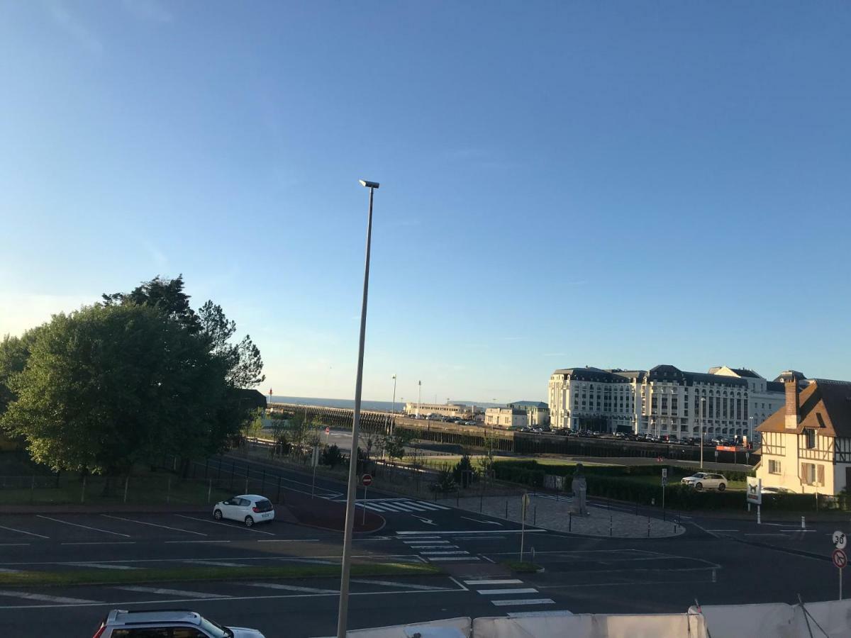Apartament " La Vue " - Studio En Bord De Mer Deauville Zewnętrze zdjęcie