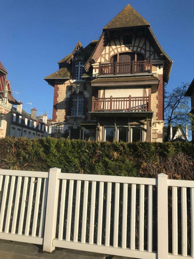 Apartament " La Vue " - Studio En Bord De Mer Deauville Zewnętrze zdjęcie